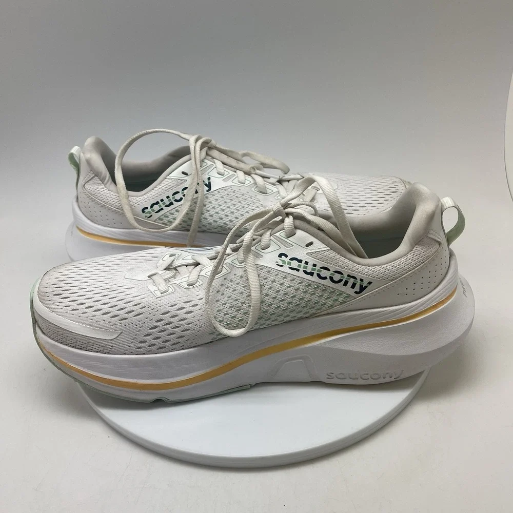 Saucony Sneakers Womens 10.5 Guide 17 S10936-220 White‎ Running Athletic Shoes